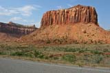 I canyon che circondano la strada