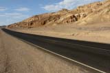 Lunga strada nel deserto