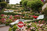 La strada più tortuosa al mondo: la Lombard Street