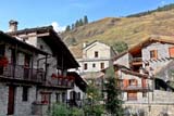 Tipiche case di montagna a Chianale