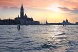 Romantico tramonto sulla laguna